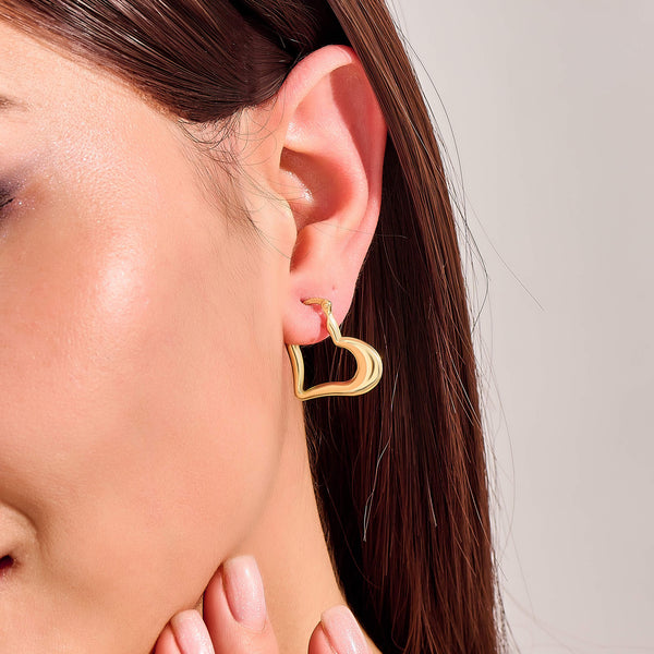 14K Solid Gold Heart-Shaped Hoop Earrings