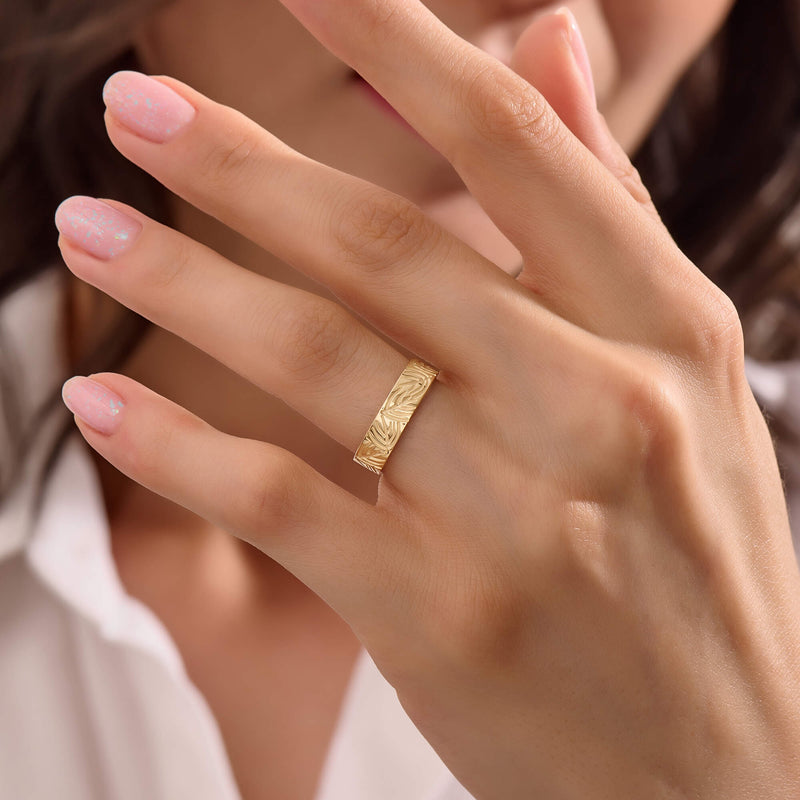Women's Palm Band Ring in 14K Solid Gold