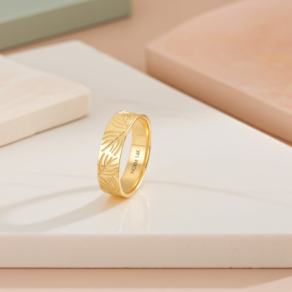 Palm Motif Band Ring in Yellow Solid Gold
