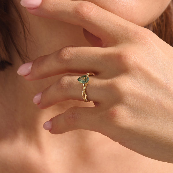 14K Solid Gold Nature Inspired 1ct Pear Moss Agate Ring