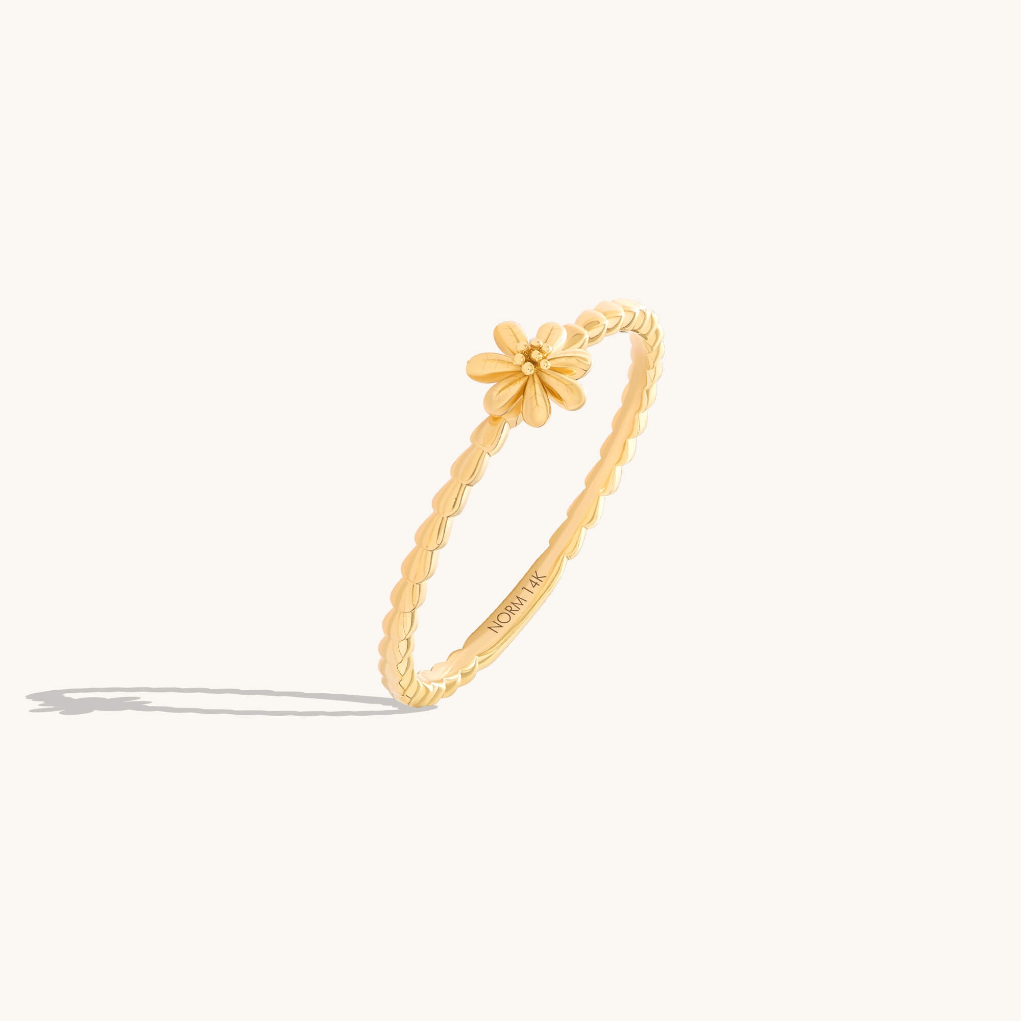 Solid Gold Petite Daisy Ring