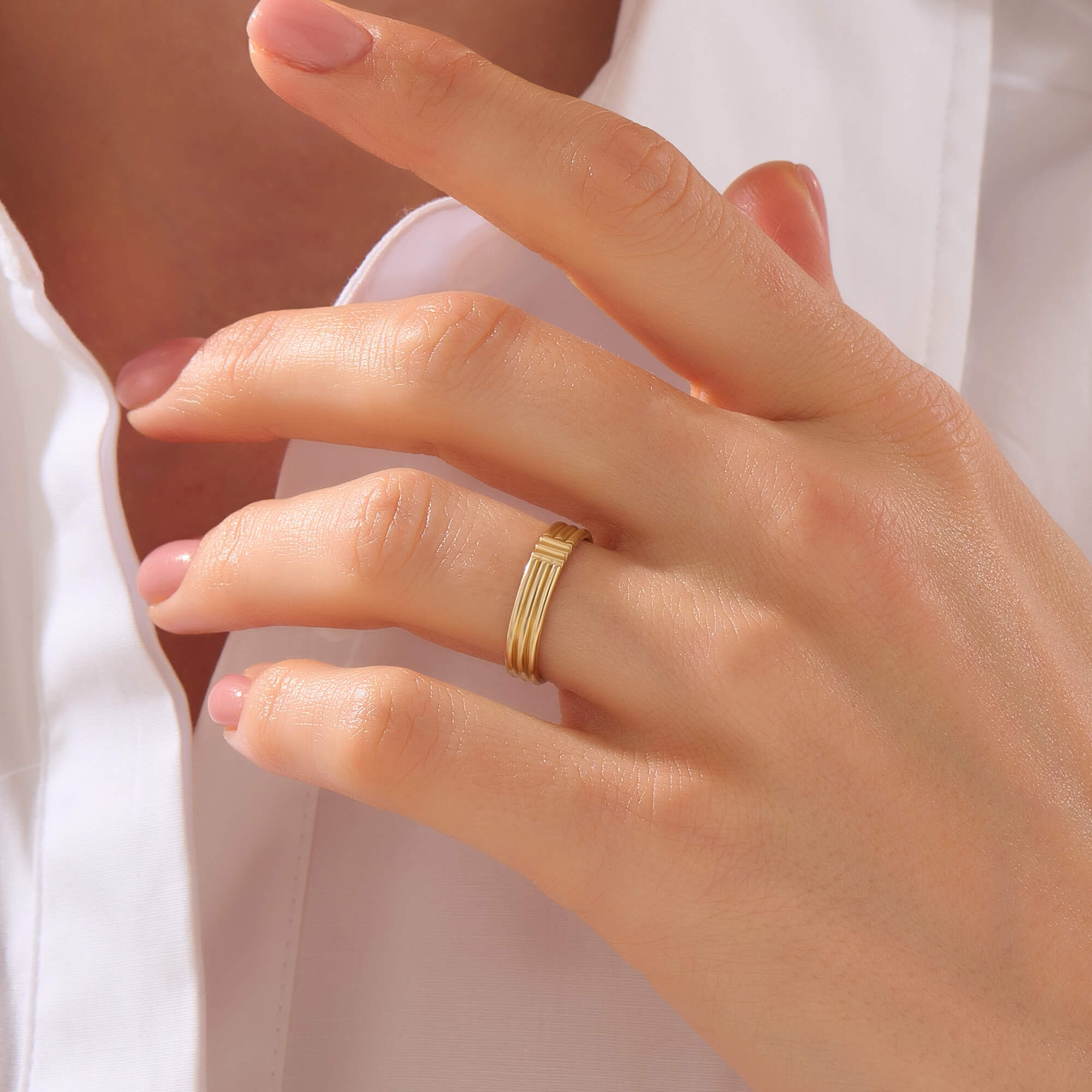 Women's Solid Yellow Gold Ridged Band Ring