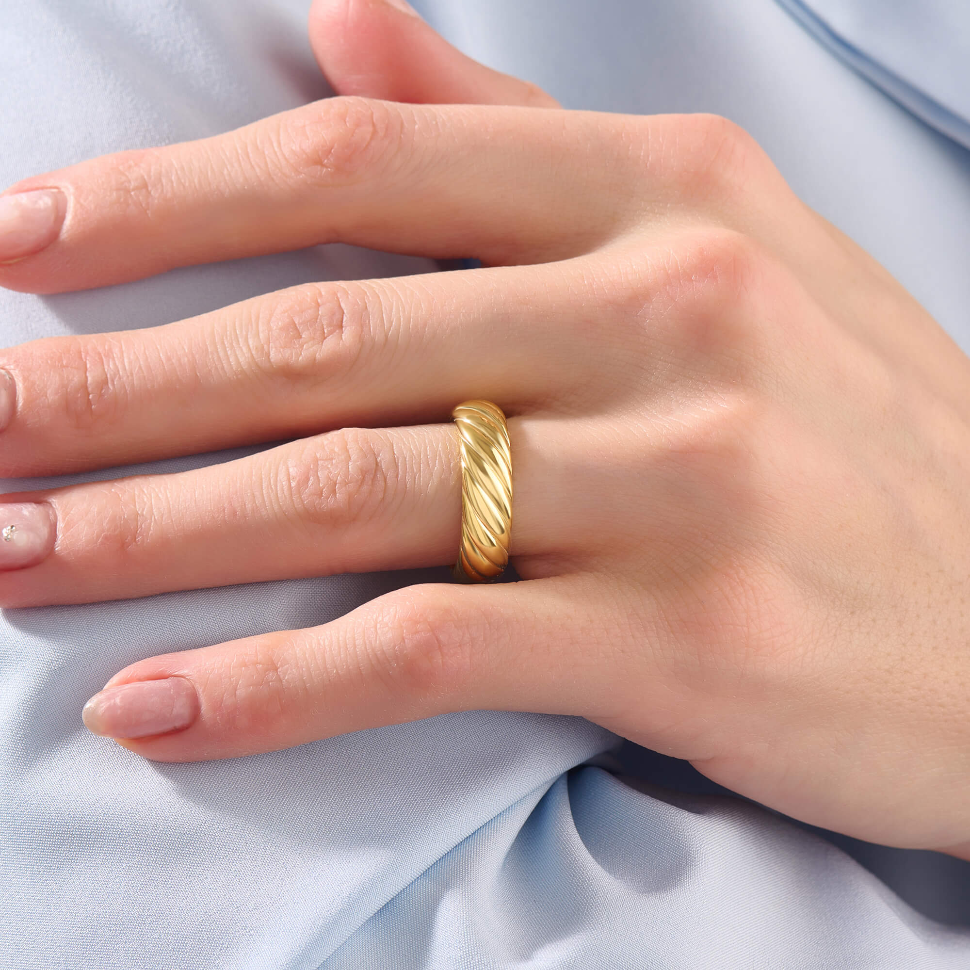 Ripple Design Band Ring in 24K Gold Vermeil on Silver