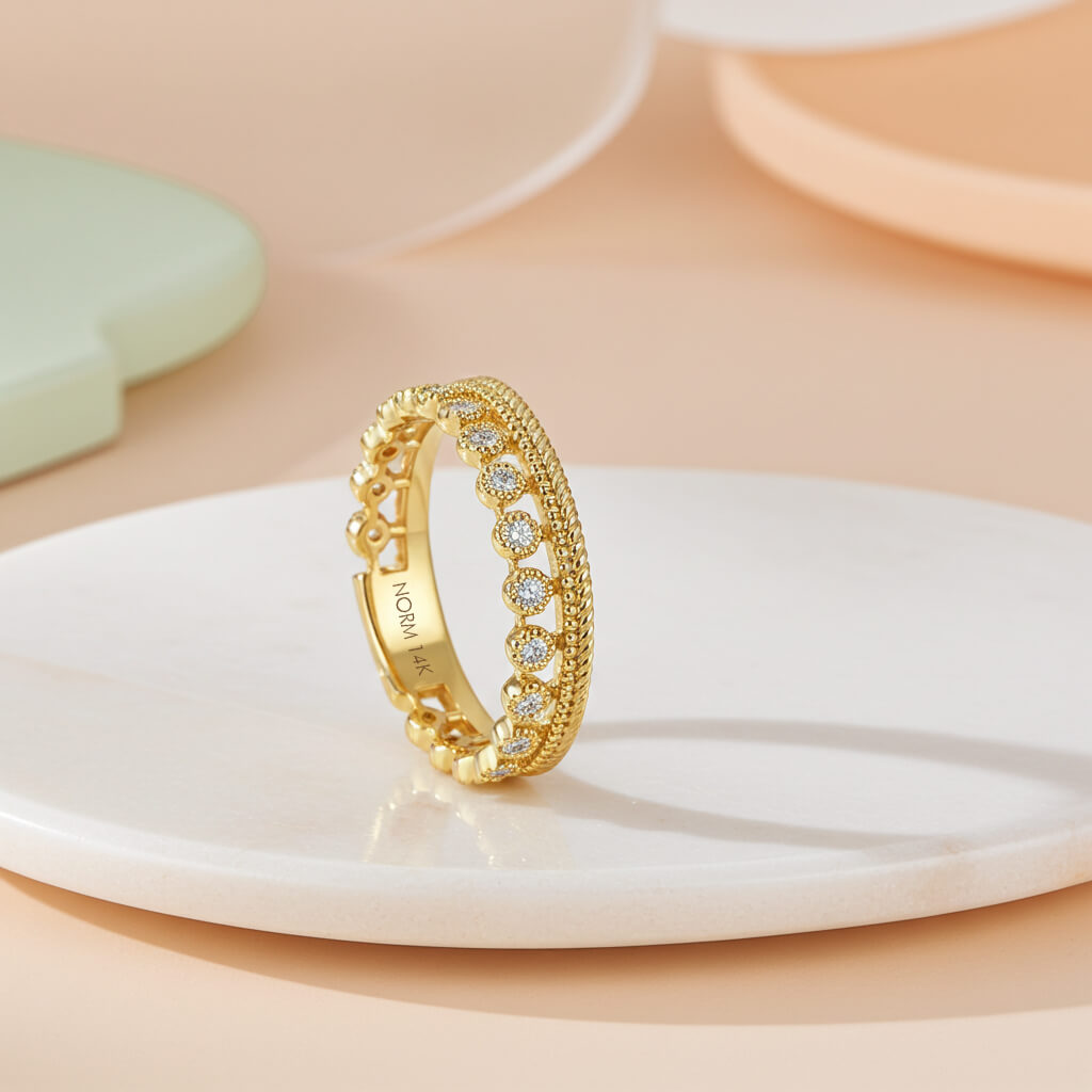 Royal Ring in Solid Yellow Gold