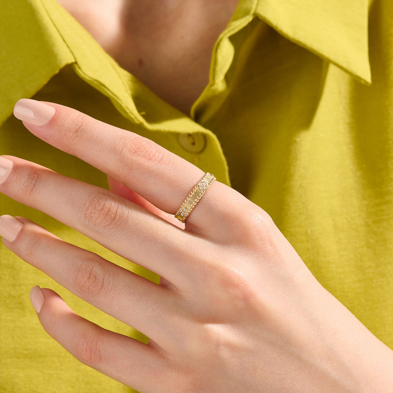 14K Solid Gold Flower Design Bold Band Ring