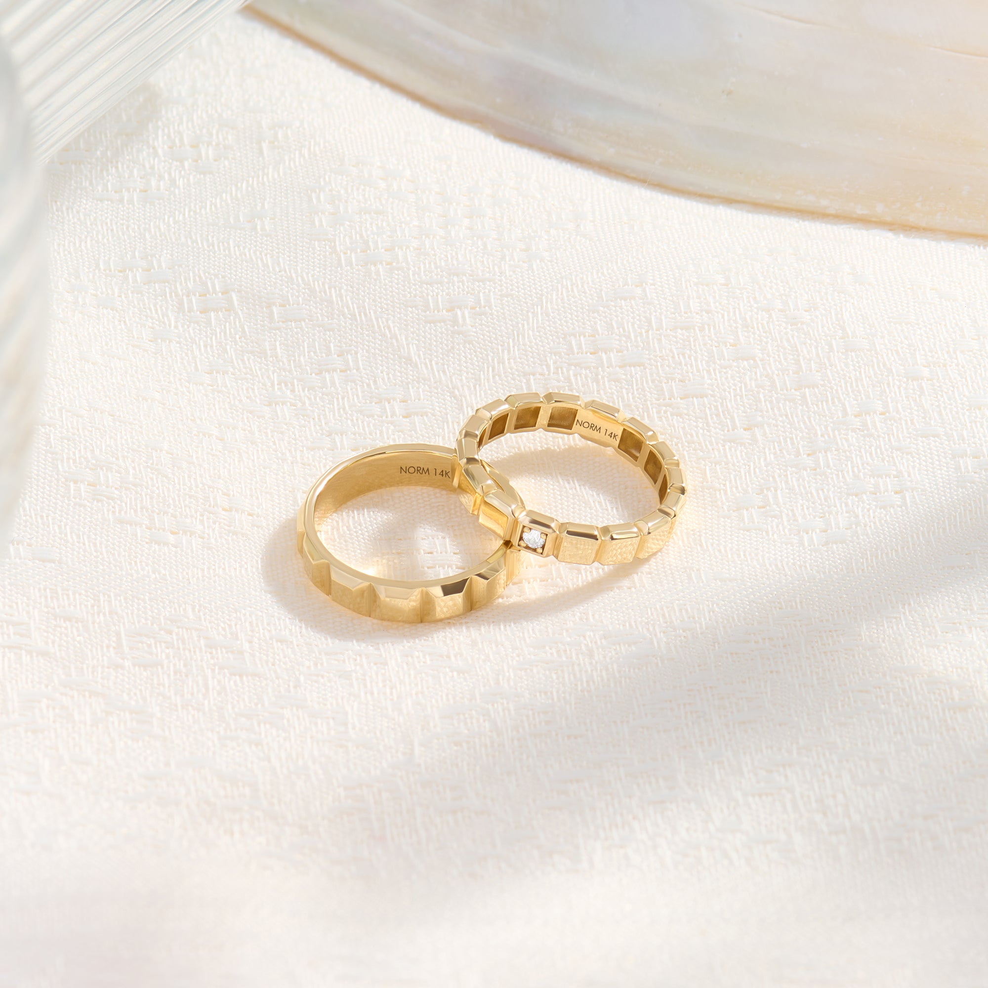 14K Solid Yellow Gold Solitaire Cube Band Ring