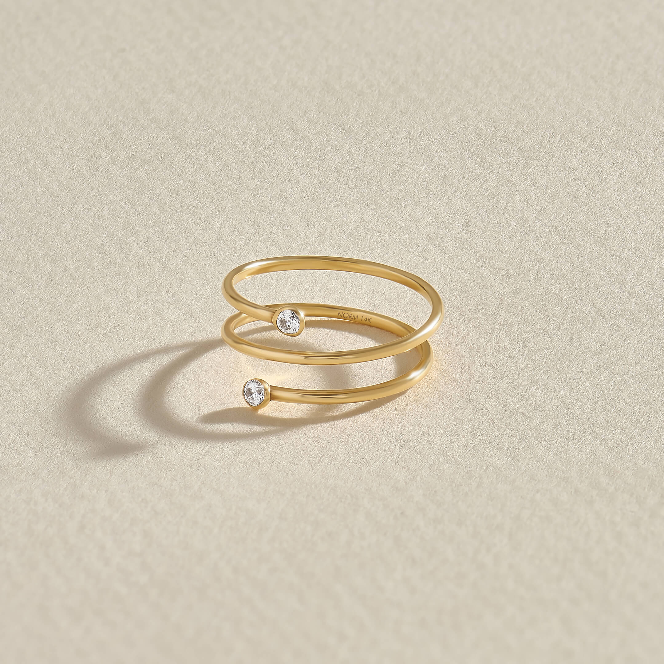 Spiral Bezel Design Ring in 14k Gold