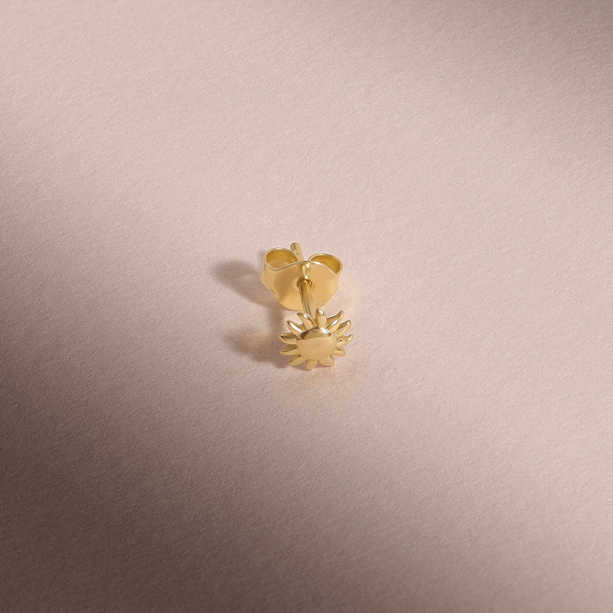 Tiny Sun Stud Earrings in 14K Gold