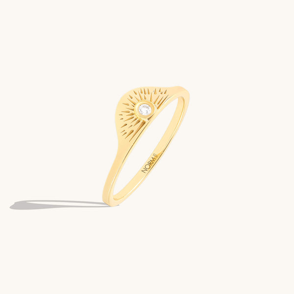 Sunset Half Signet Ring in Gold Vermeil on 925 Silver