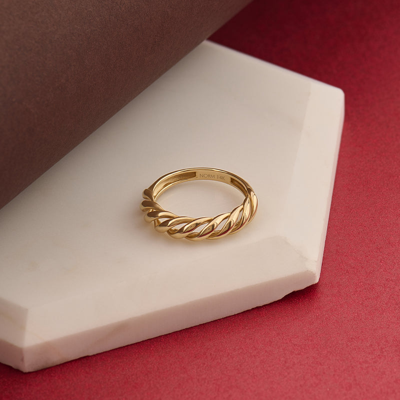 Women's 14k Solid Yellow Gold Twisted Croissant Ring