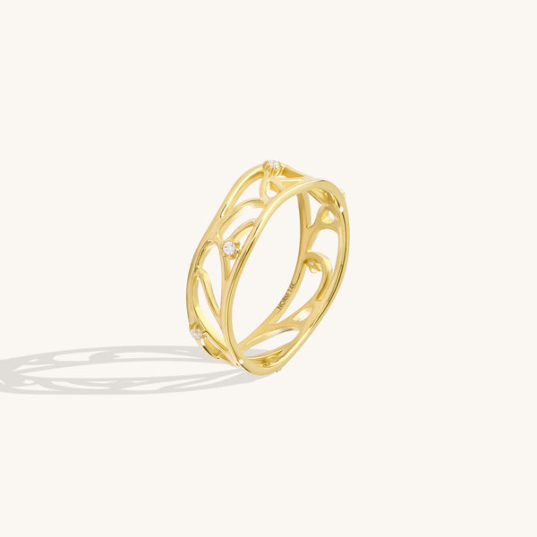 Wave Outline Pave Band Ring in Gold