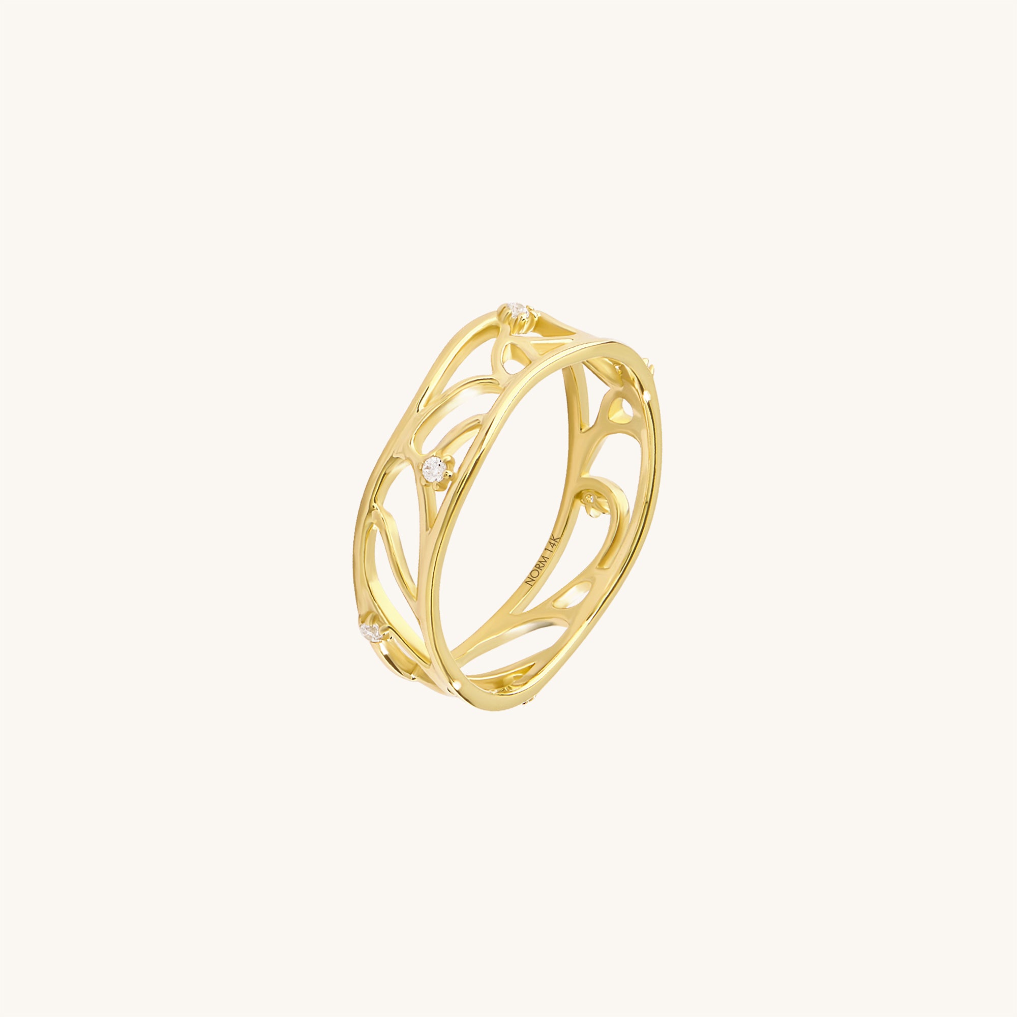 Wave Outline Pave Band Ring in Gold