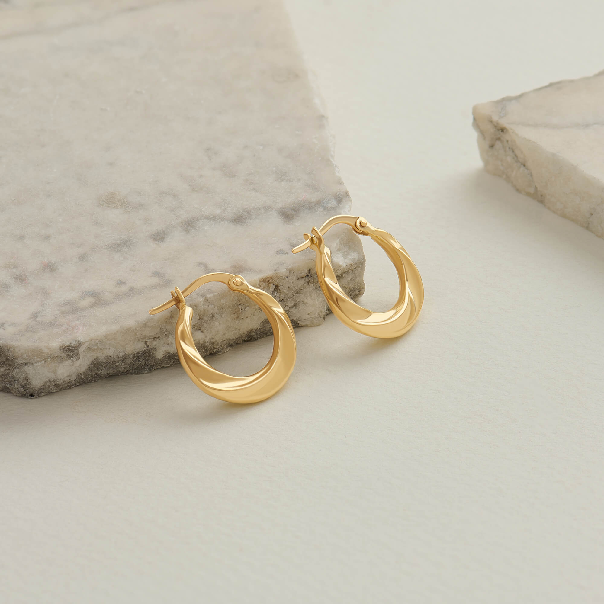 Wavy Hoop Earrings in 14K Real Yellow Gold
