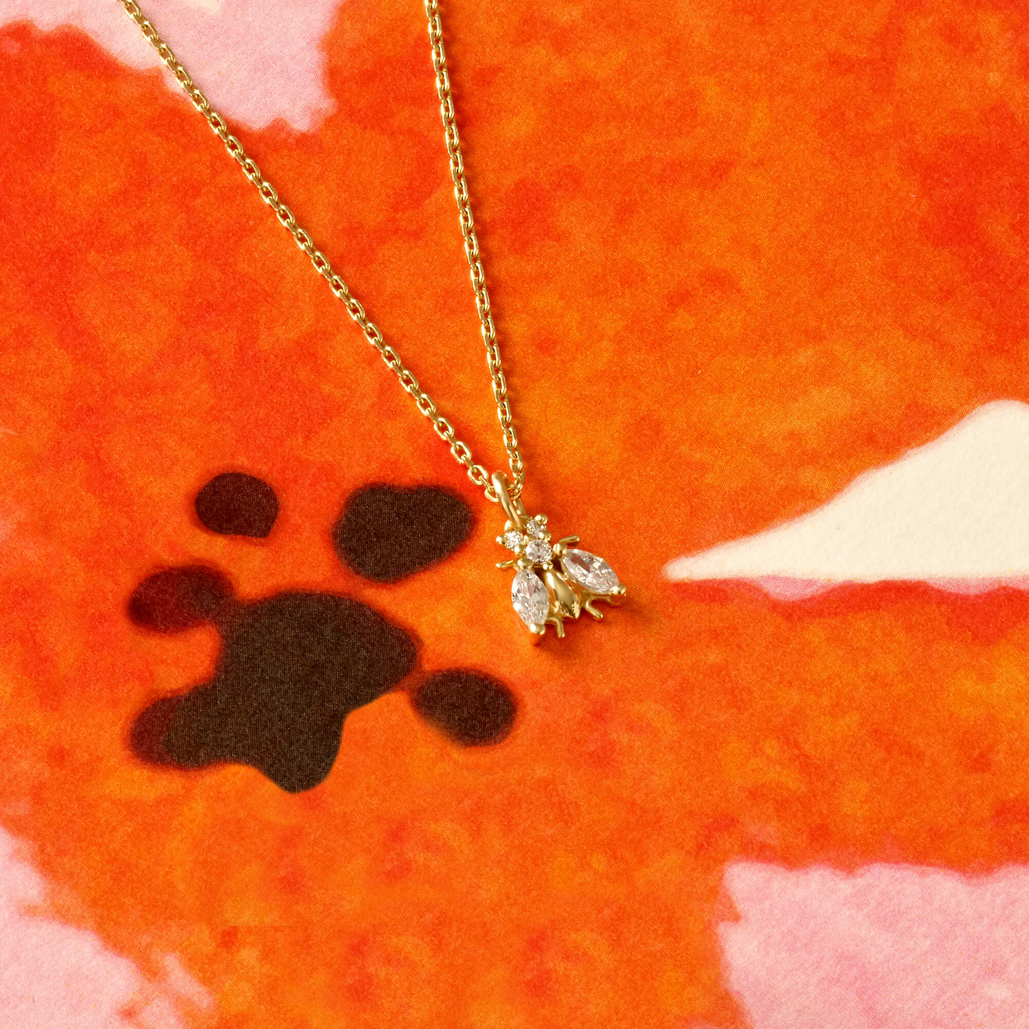 Dainty Bee Pendant Necklace in 14k Real Yellow Gold