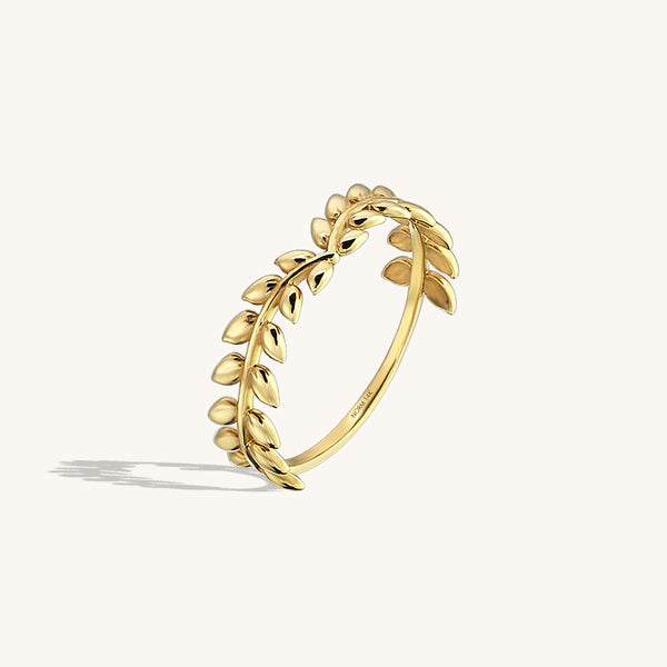 Laurel Wreath Stackable Curve Ring in 14k Solid Yellow Gold