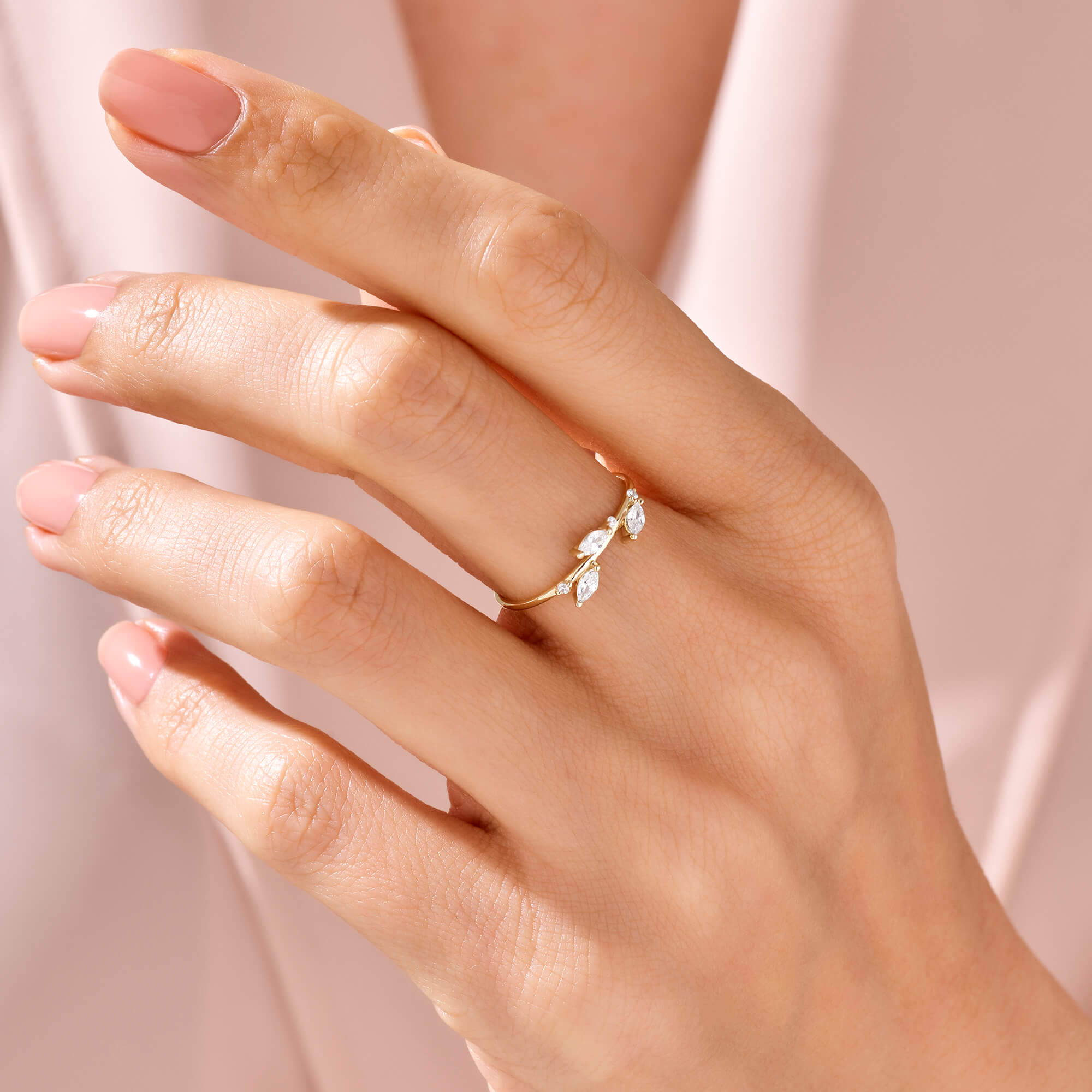 Leaf Ring Decorated with Cubic Zirconia in Gold