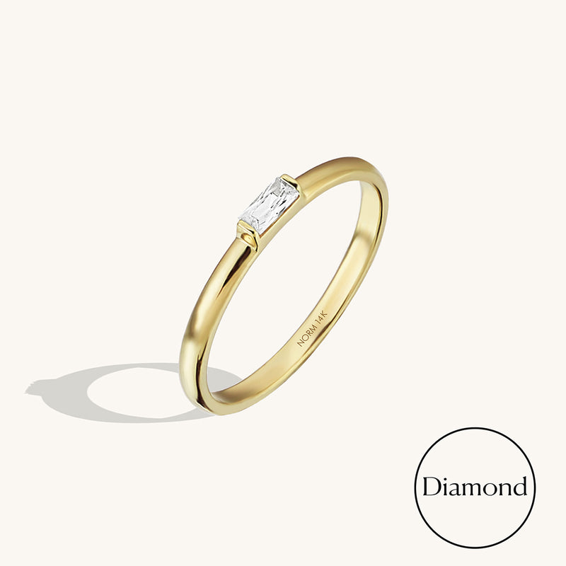0.11 ct Baguette Diamond Solitaire Ring in 14k Gold