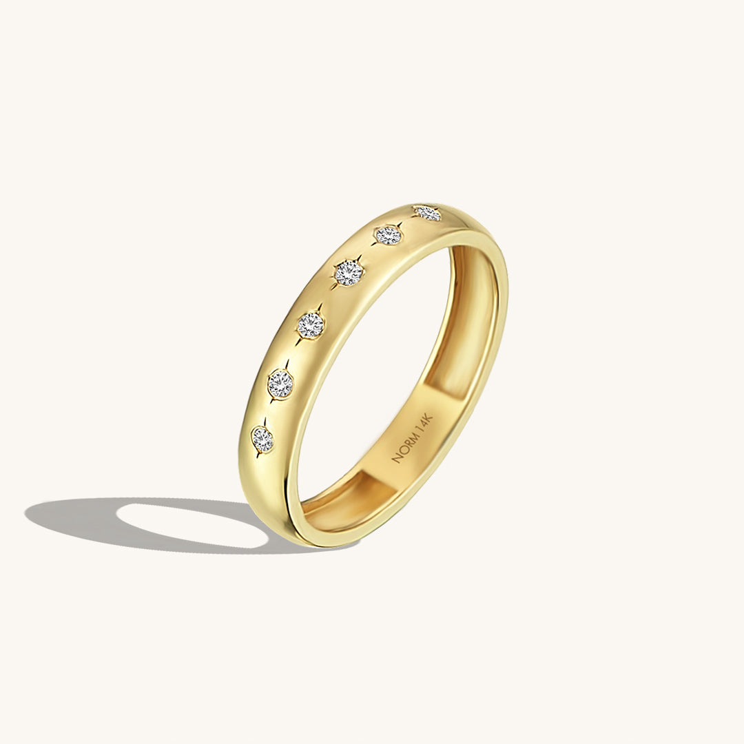 Star Wedding Band Ring in 14k Real Gold