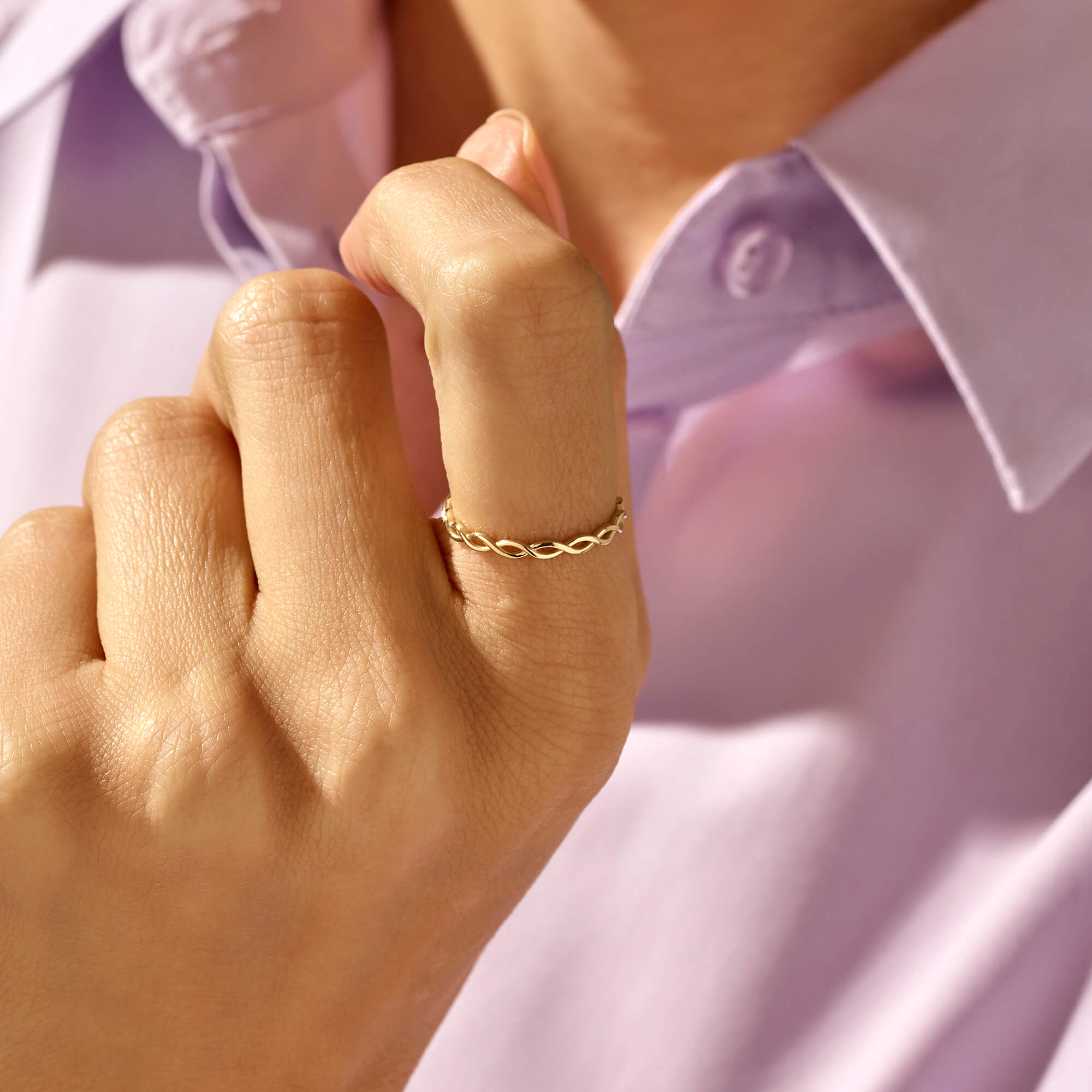 Women's Iconic Twisted Ring in 14k Solid Yellow Gold