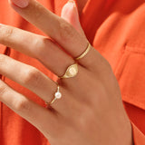 Women's Vintage-Inspired Wedding Band Ring in 14k Real Yellow Gold