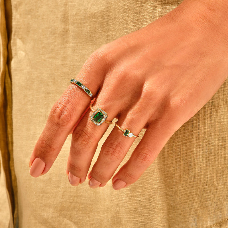 Women's Baguette Emerald Engagement Ring in 14k Gold