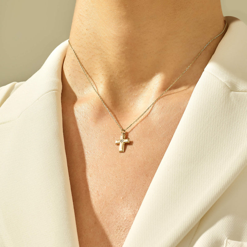 Cross Pendant Necklace in 14k Solid Yellow Gold