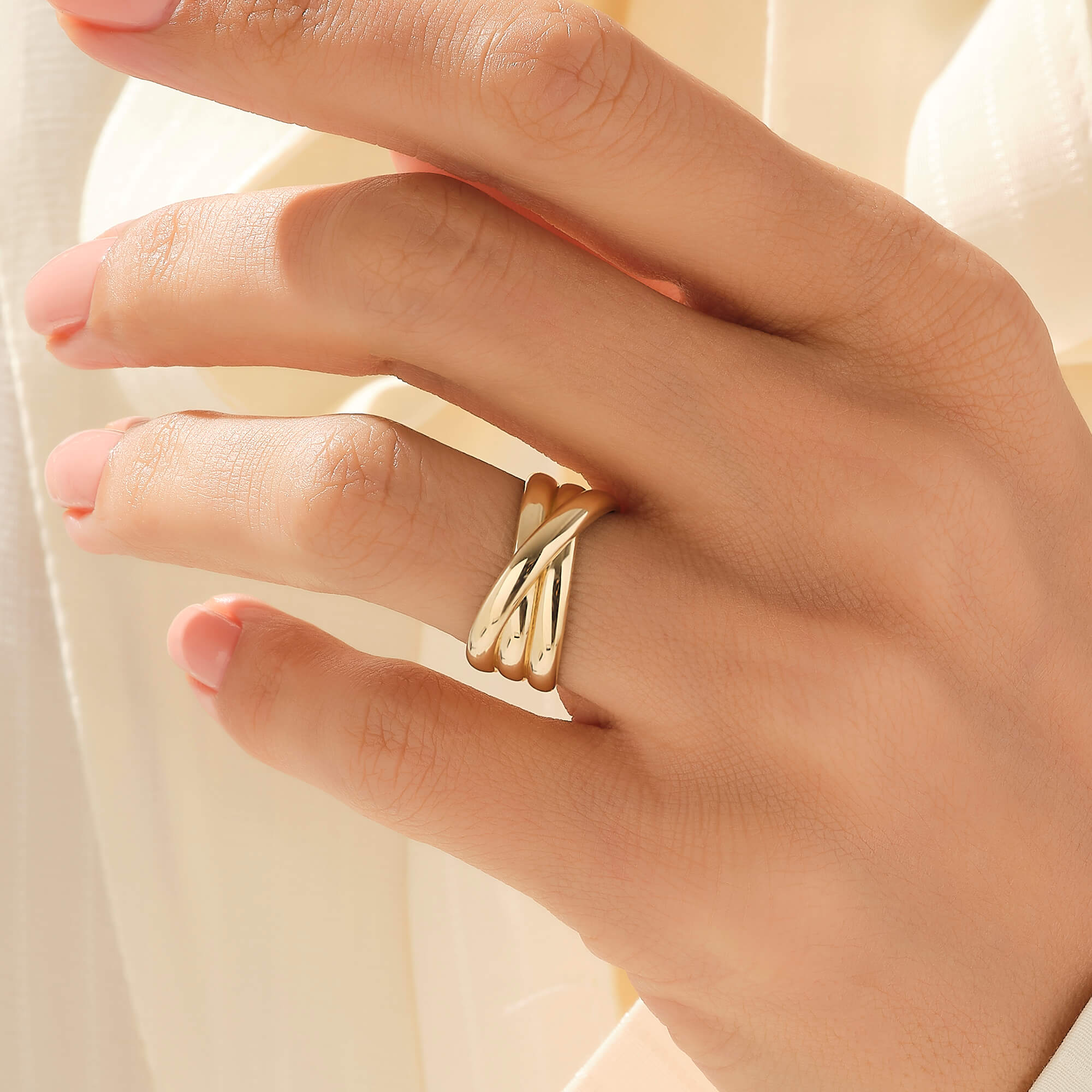 14k Solid Yellow Gold Crossover Wedding Band Ring