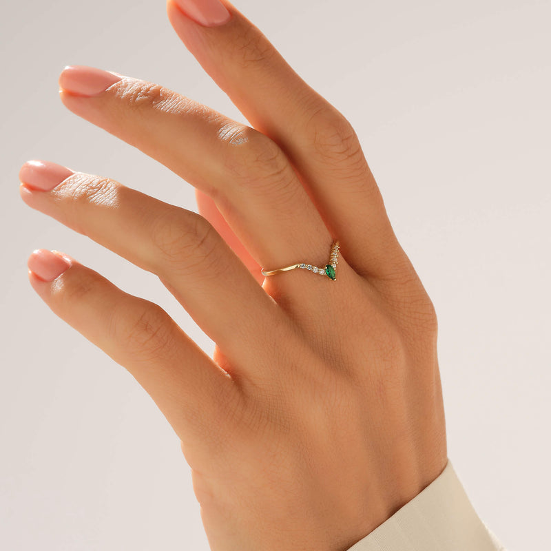 Dainty Emerald Curve Ring in 14k Real Gold