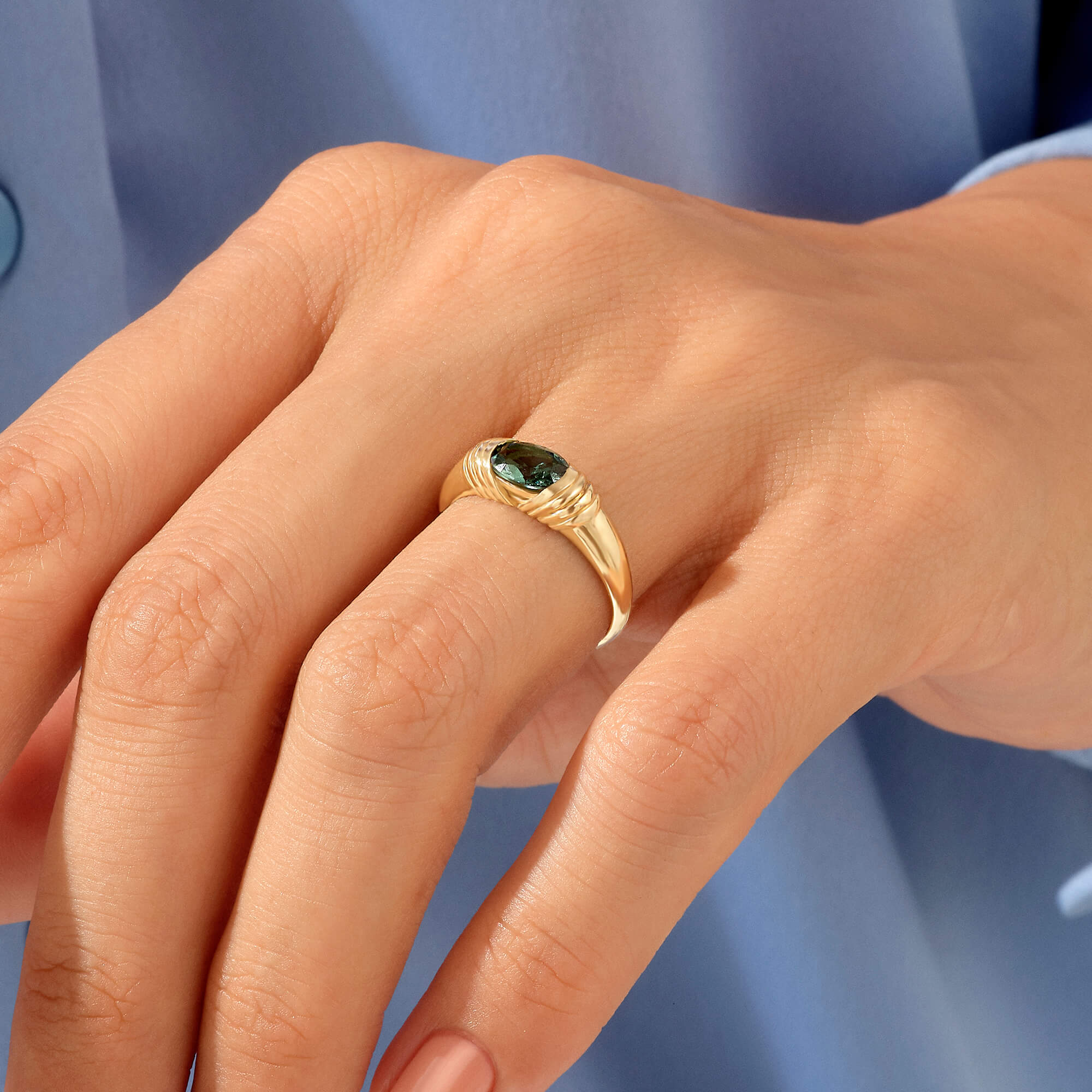 Women's Majestic Alexandrite Statement Ring in 14k Real Yellow Gold