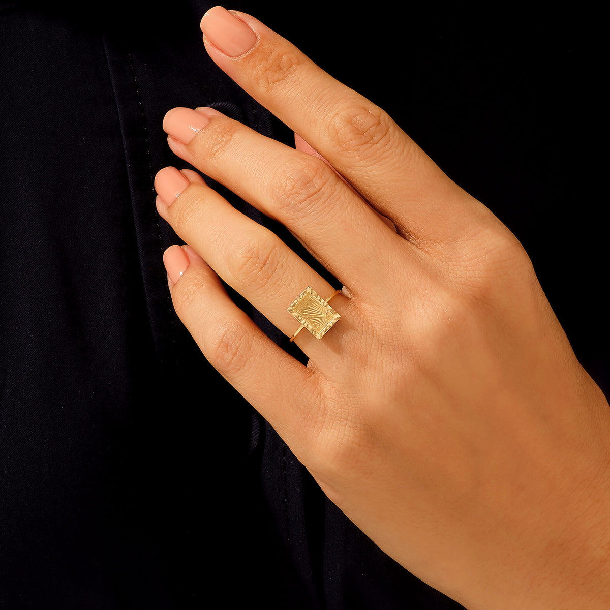 Real Yellow Gold Sun Ray Engraved Rectangular Ring for Women