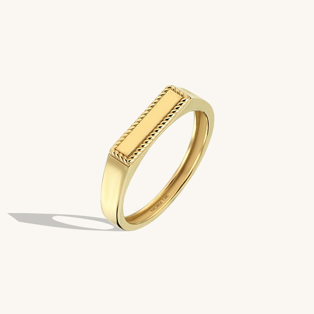 Women's Vintage Pinky Ring in 14k Solid Gold